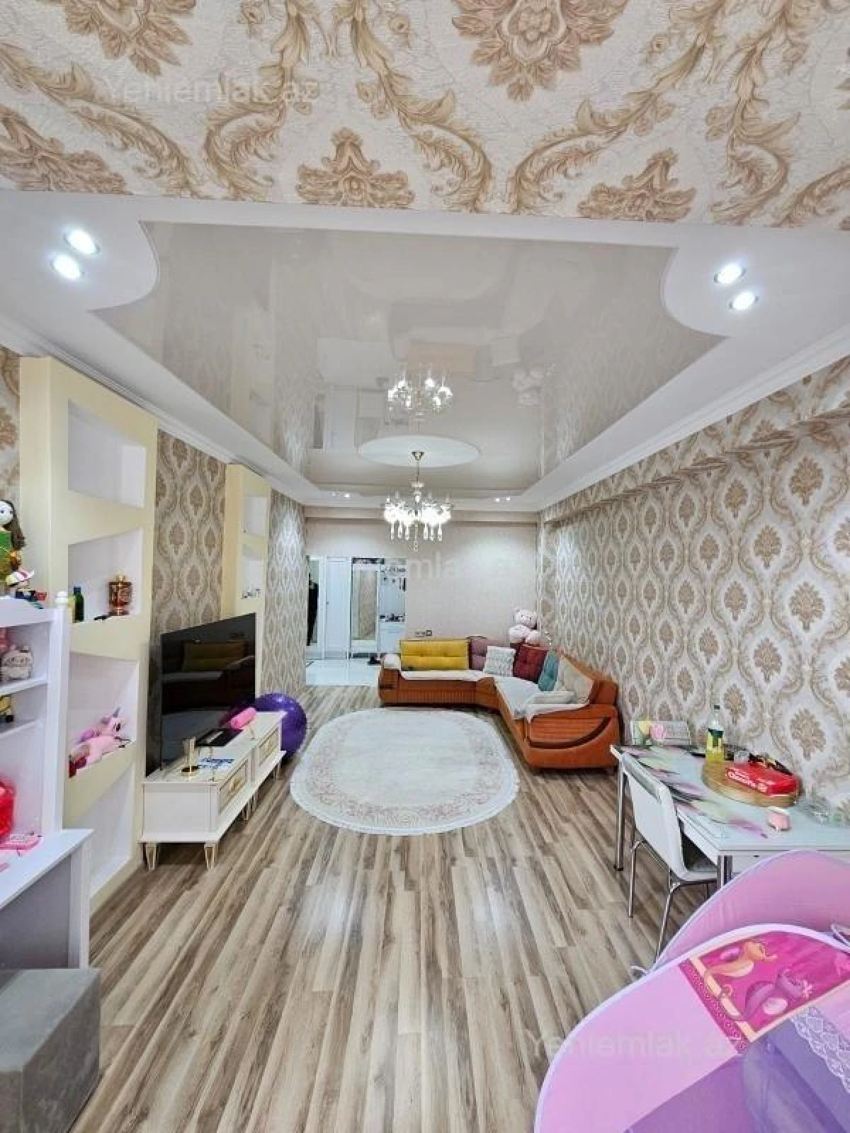 Satılır 2 otaqlı yeni tikili 98 m²