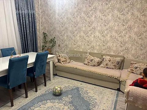 Satılır 2 otaqlı köhnə tikili 54 m²