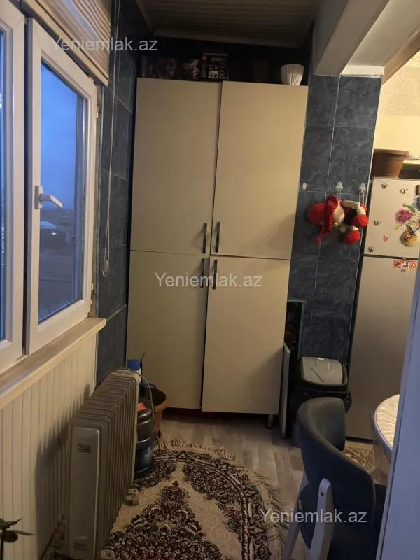Satılır 2 otaqlı köhnə tikili 54 m²