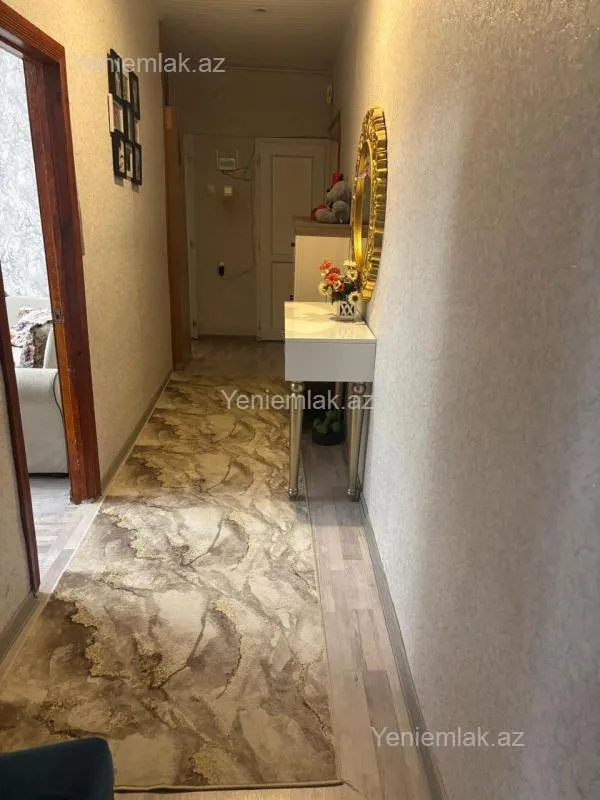 Satılır 2 otaqlı köhnə tikili 54 m²