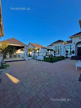 Satılır 5 otaqlı həyət evi 250 m²