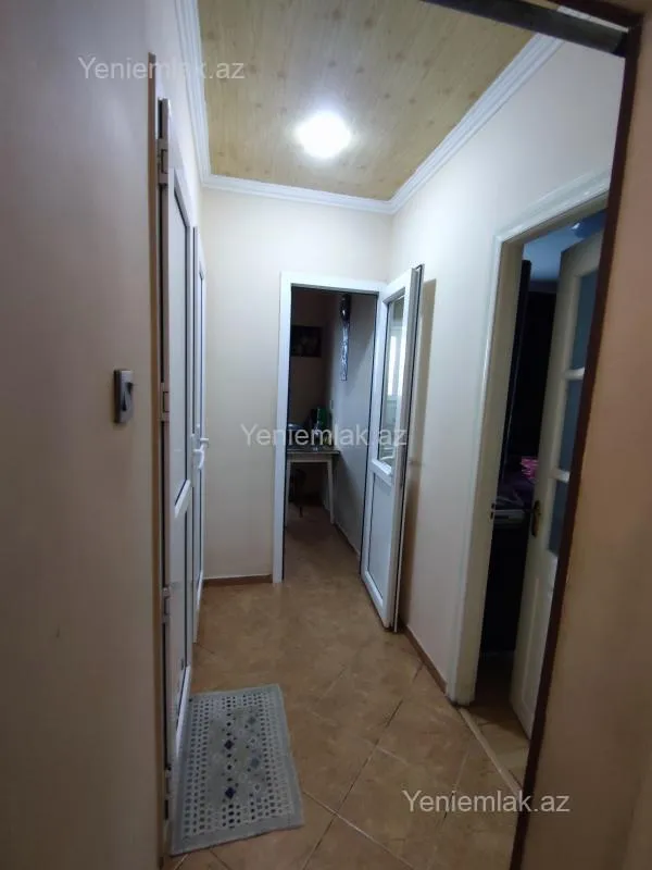 Satılır 2 otaqlı köhnə tikili 52 m²