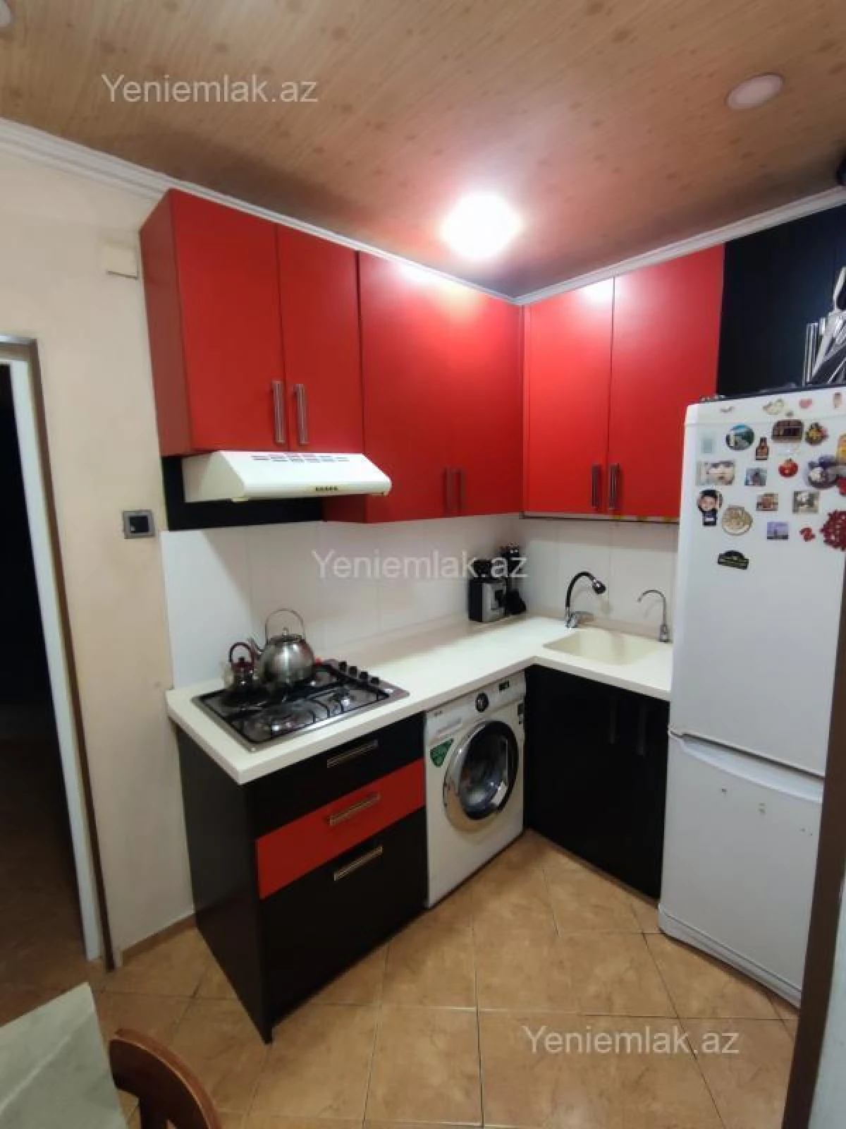 Satılır 2 otaqlı köhnə tikili 52 m²