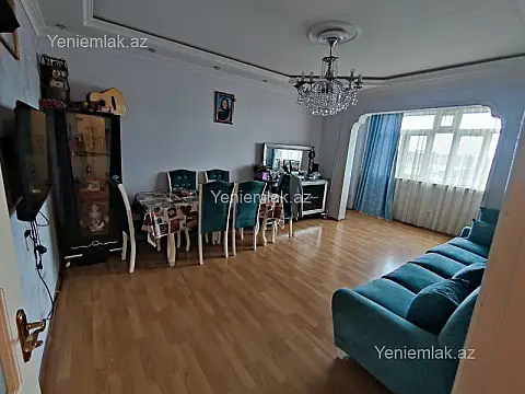 Satılır 2 otaqlı köhnə tikili 52 m² — Sumqayıt, 8-ci mikrorayon 2 otaq 52.00 m²