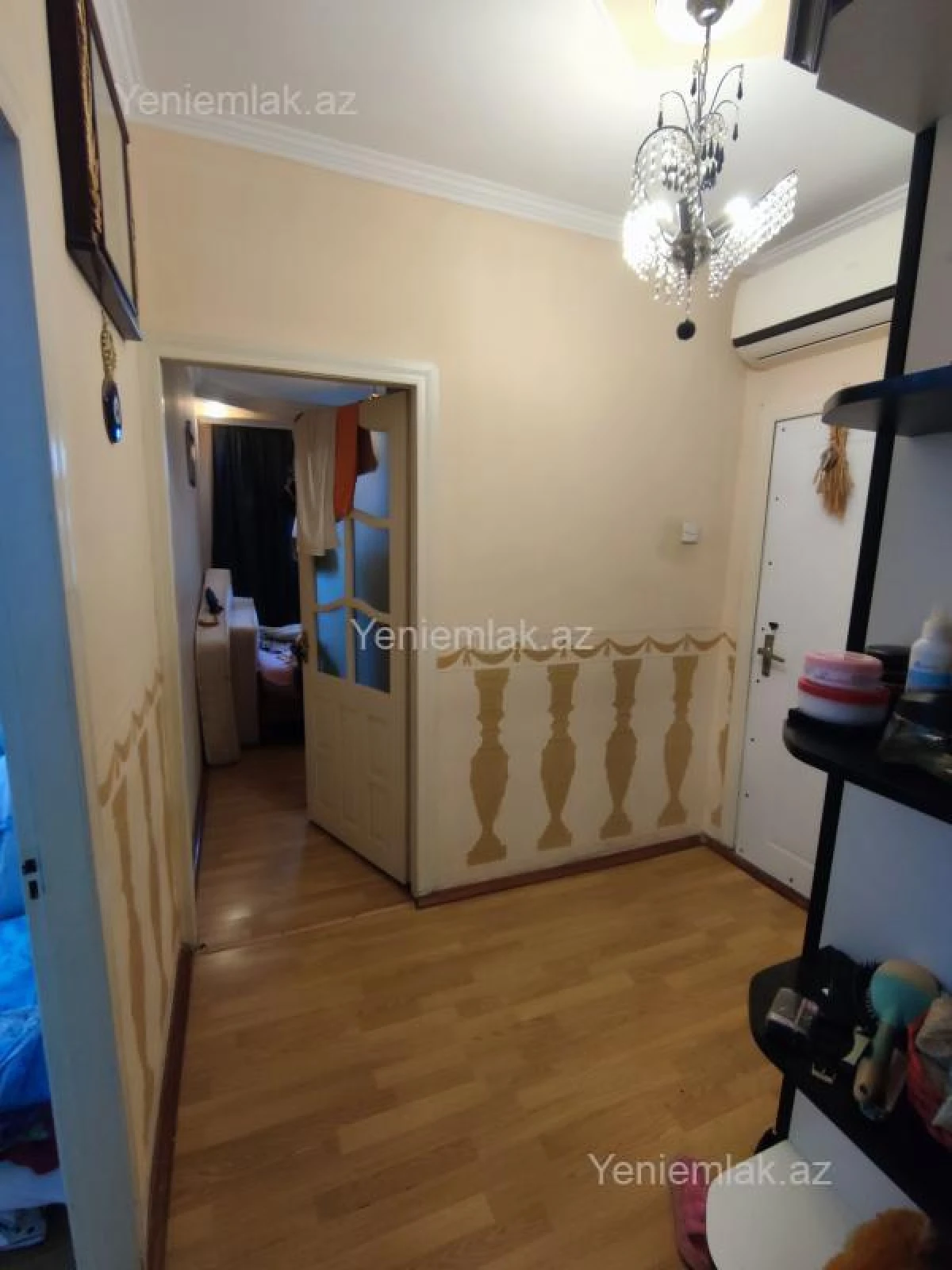 Satılır 2 otaqlı köhnə tikili 52 m²