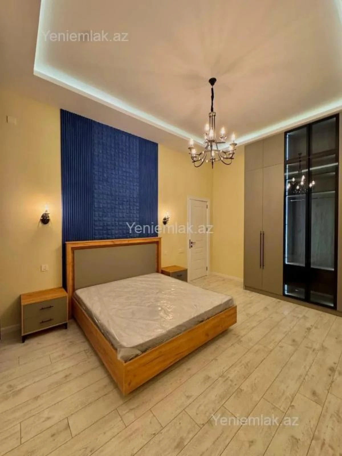 Satılır 4 otaqlı həyət evi 200 m²