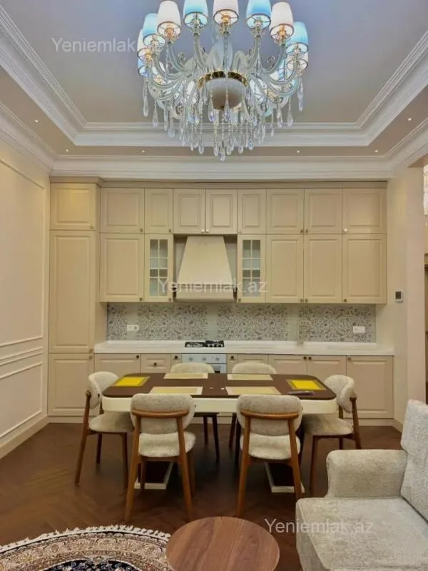 Satılır 4 otaqlı həyət evi 150 m²