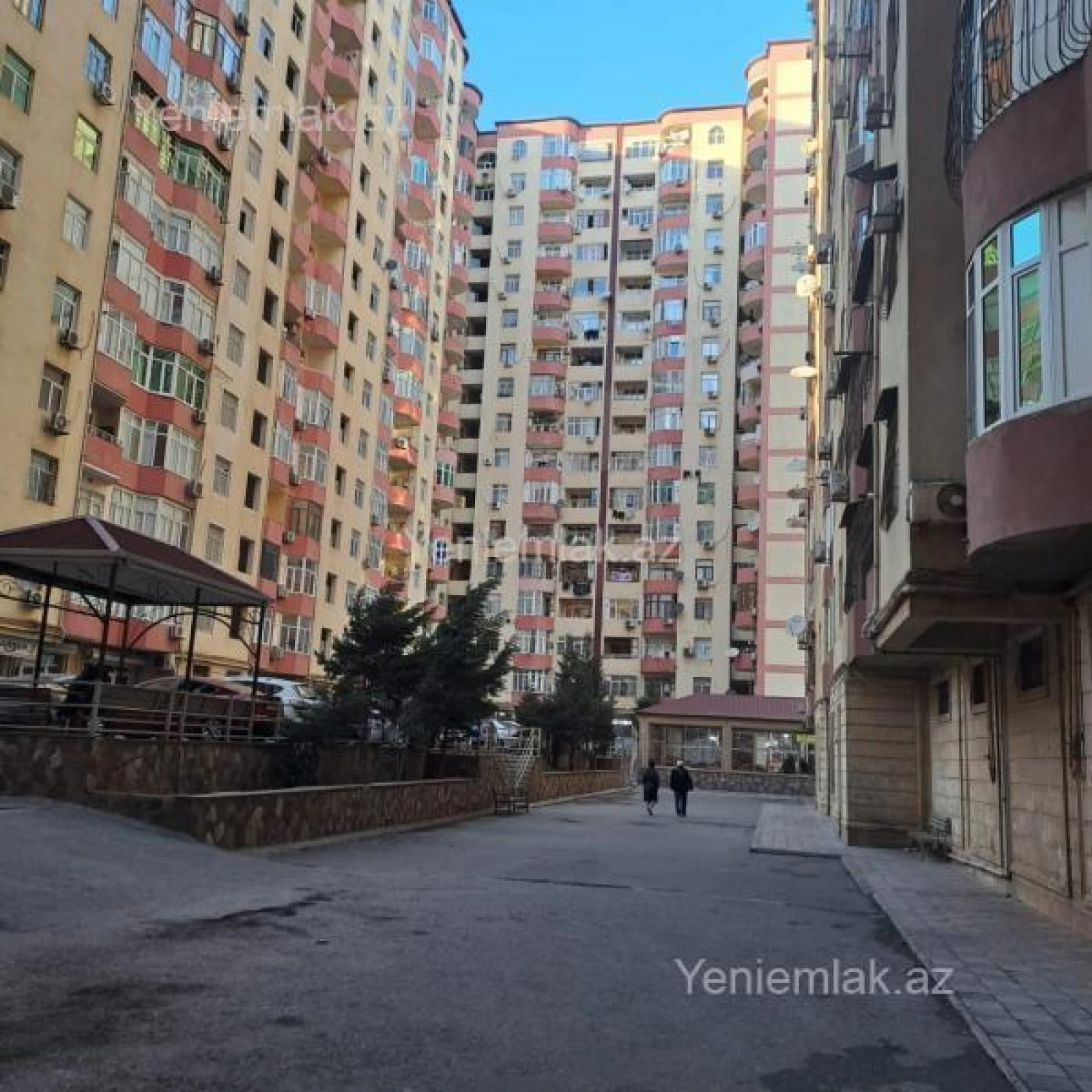 Satılır 2 otaqlı yeni tikili 77.7 m²