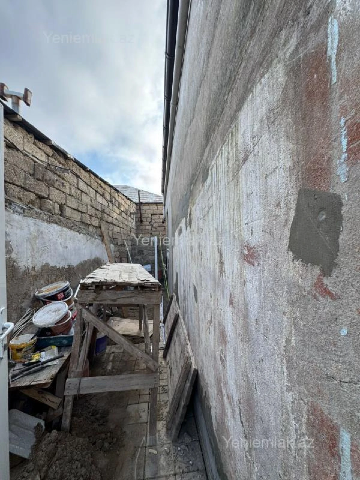 Satılır 4 otaqlı həyət evi 120 m²