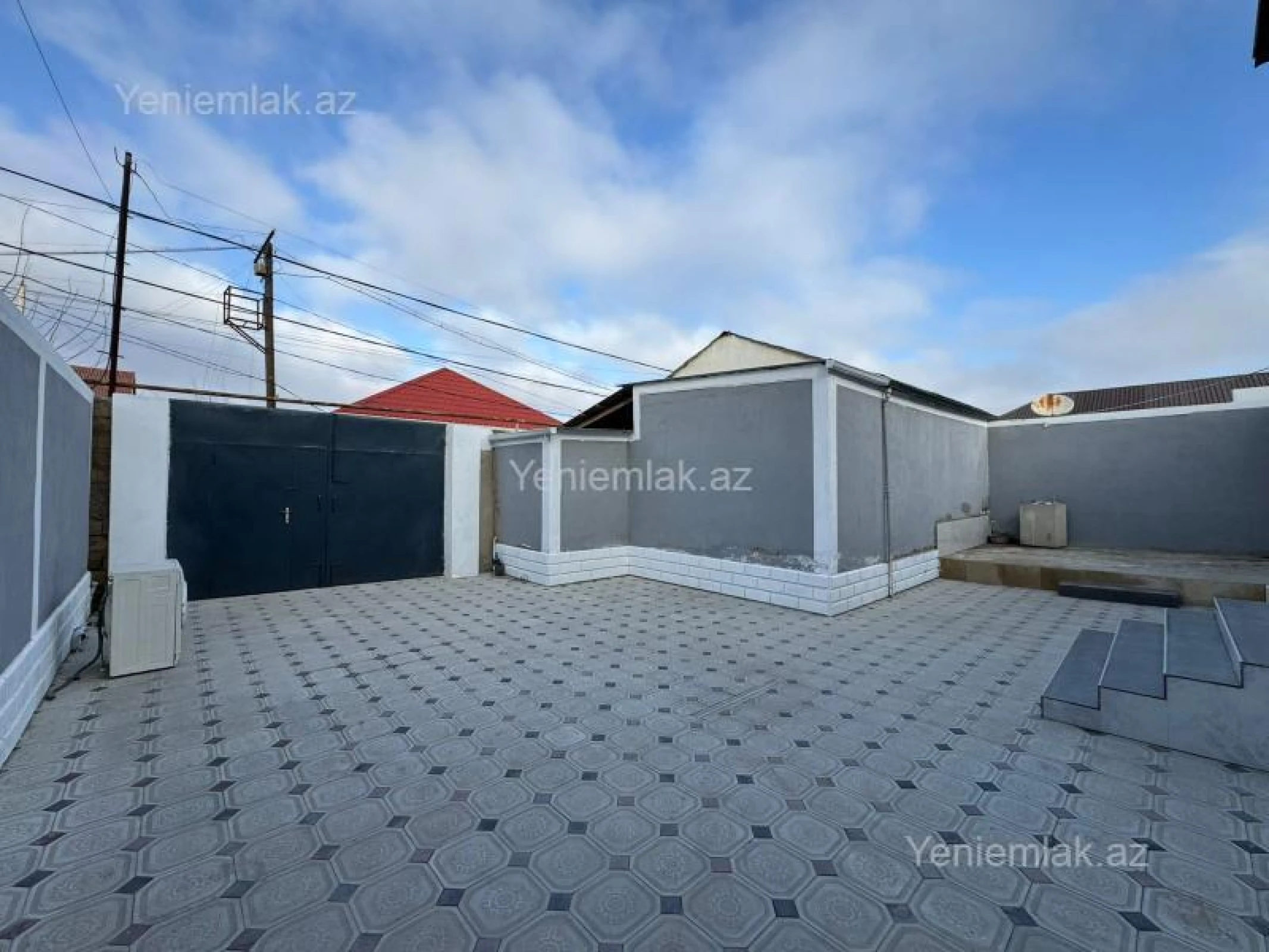 Satılır 4 otaqlı həyət evi 120 m²