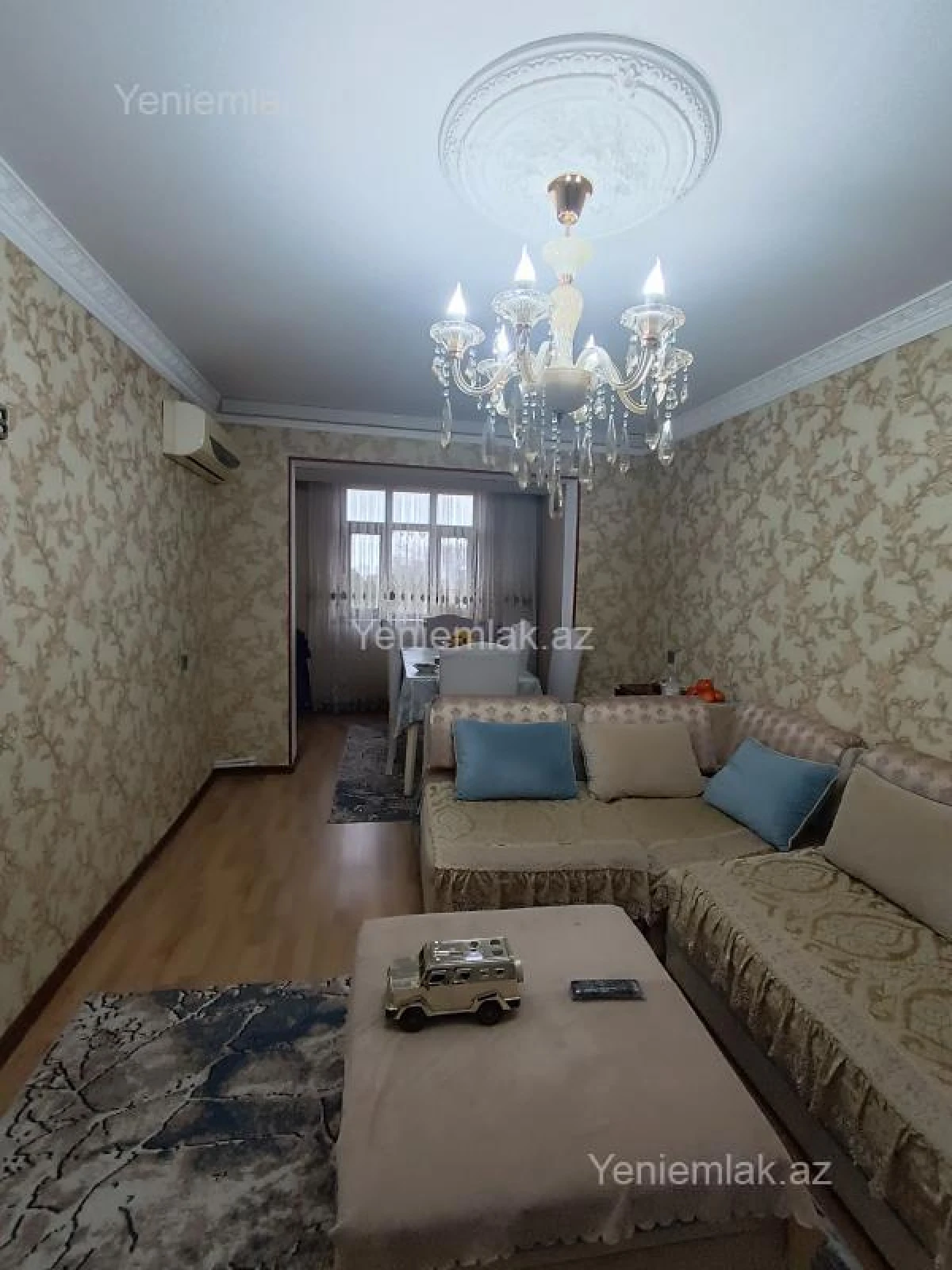 Satılır 3 otaqlı köhnə tikili 70 m²