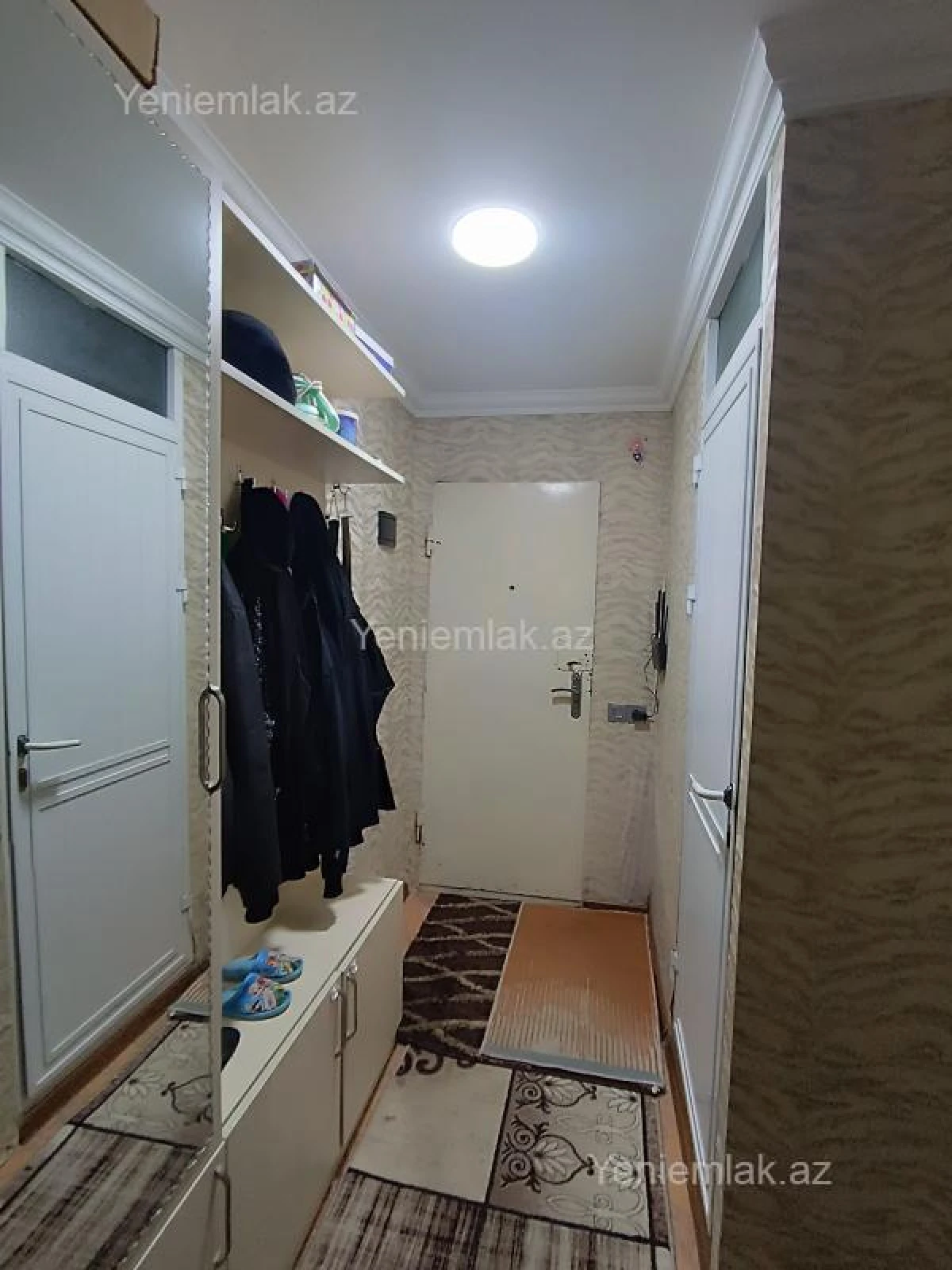 Satılır 3 otaqlı köhnə tikili 70 m²