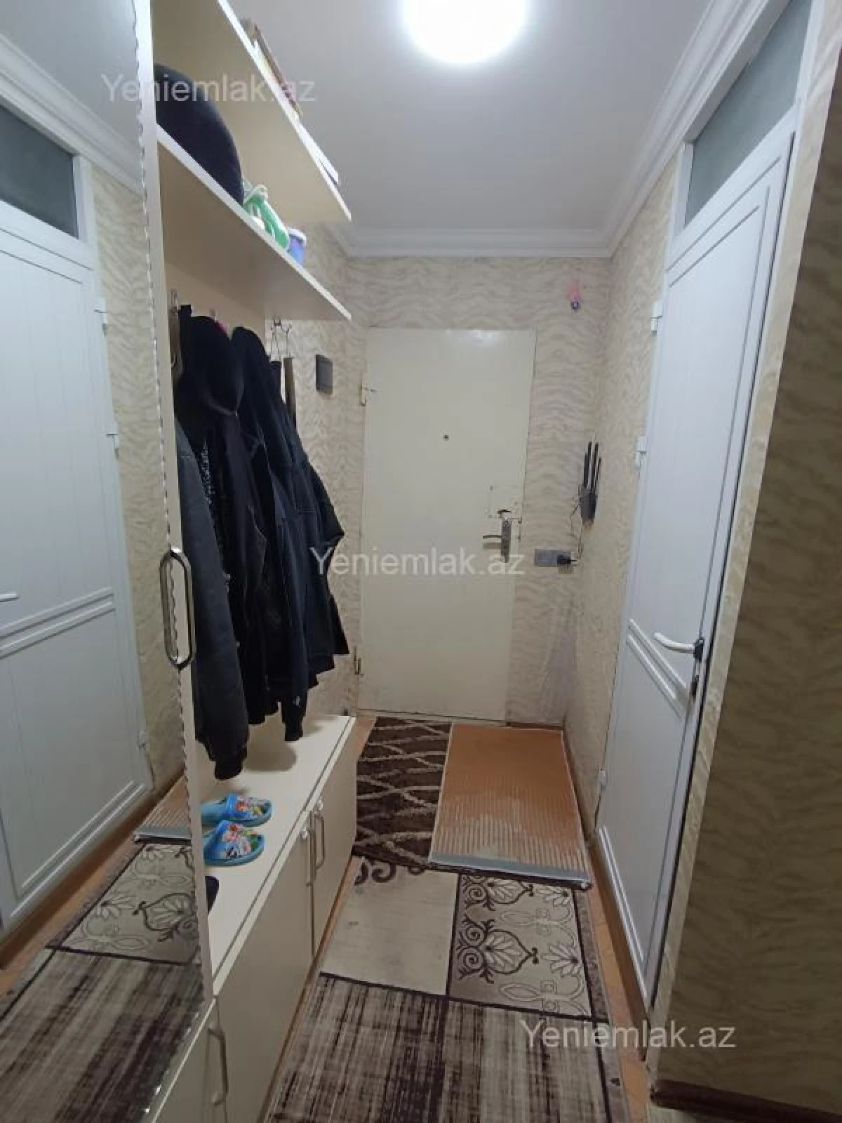 Satılır 3 otaqlı köhnə tikili 70 m²