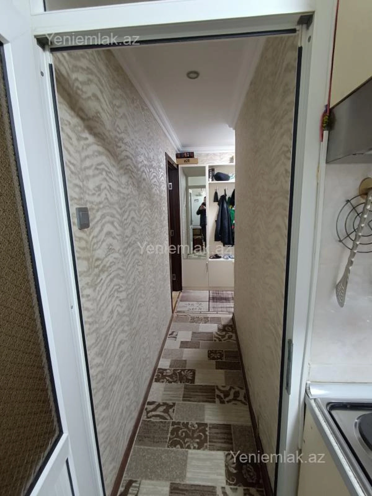 Satılır 3 otaqlı köhnə tikili 70 m²