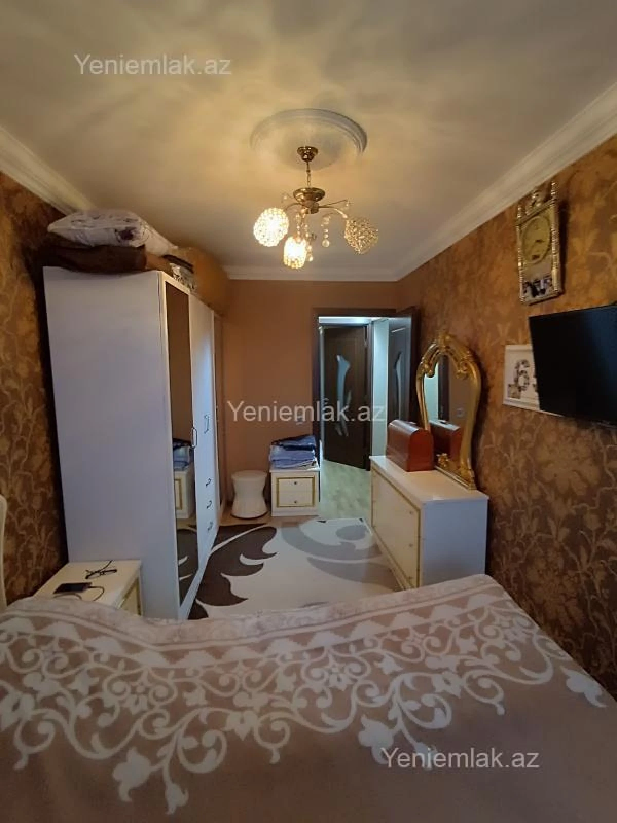 Satılır 3 otaqlı köhnə tikili 70 m²