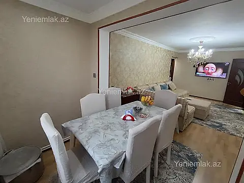 Satılır 3 otaqlı köhnə tikili 70 m²