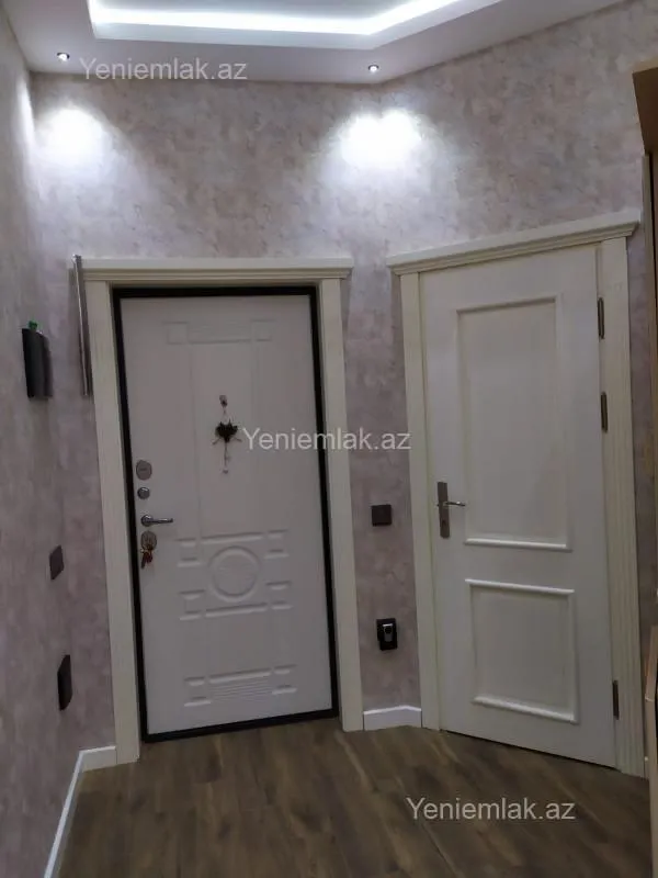 Satılır 3 otaqlı yeni tikili 106 m²