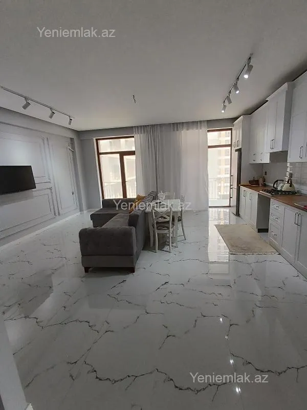 Satılır 3 otaqlı yeni tikili 94 m²