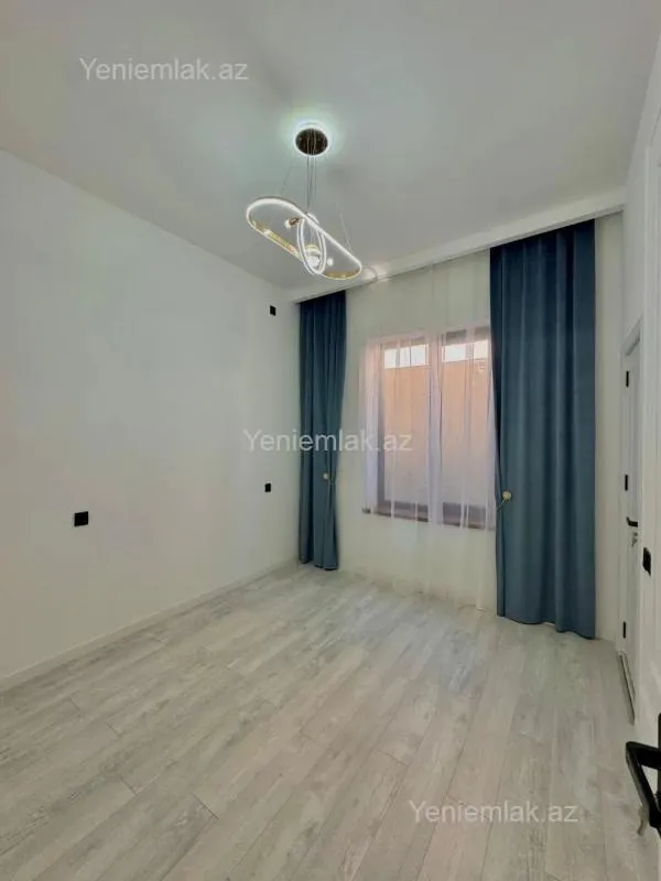 Satılır 4 otaqlı həyət evi 150 m²