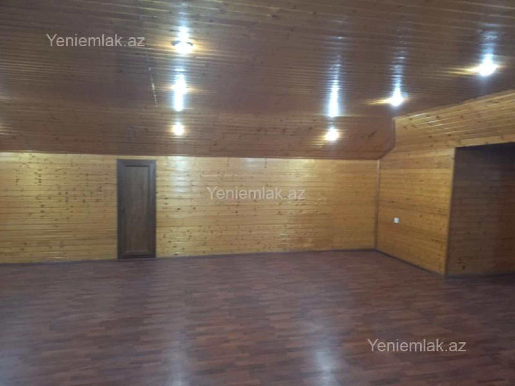 Satılır 6 otaqlı həyət evi 390 m²