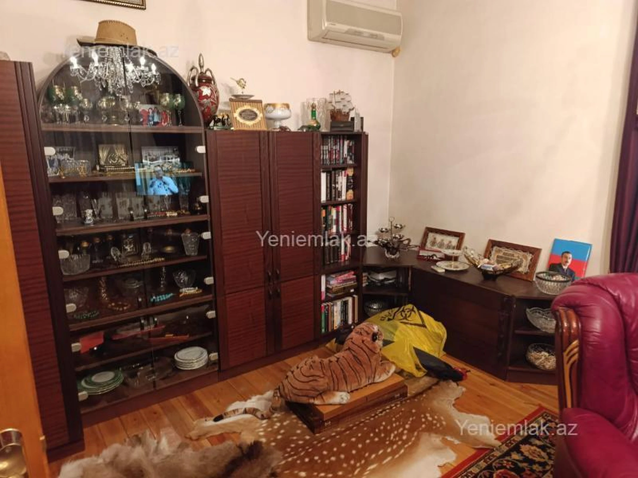 Satılır 6 otaqlı həyət evi 390 m²