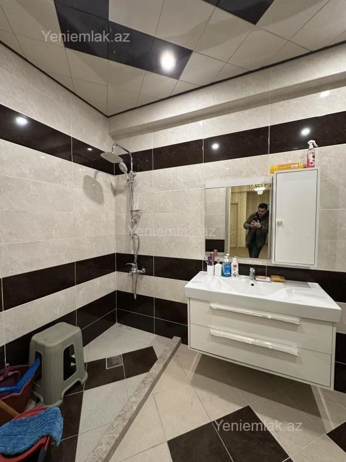 Satılır 3 otaqlı yeni tikili 146 m²