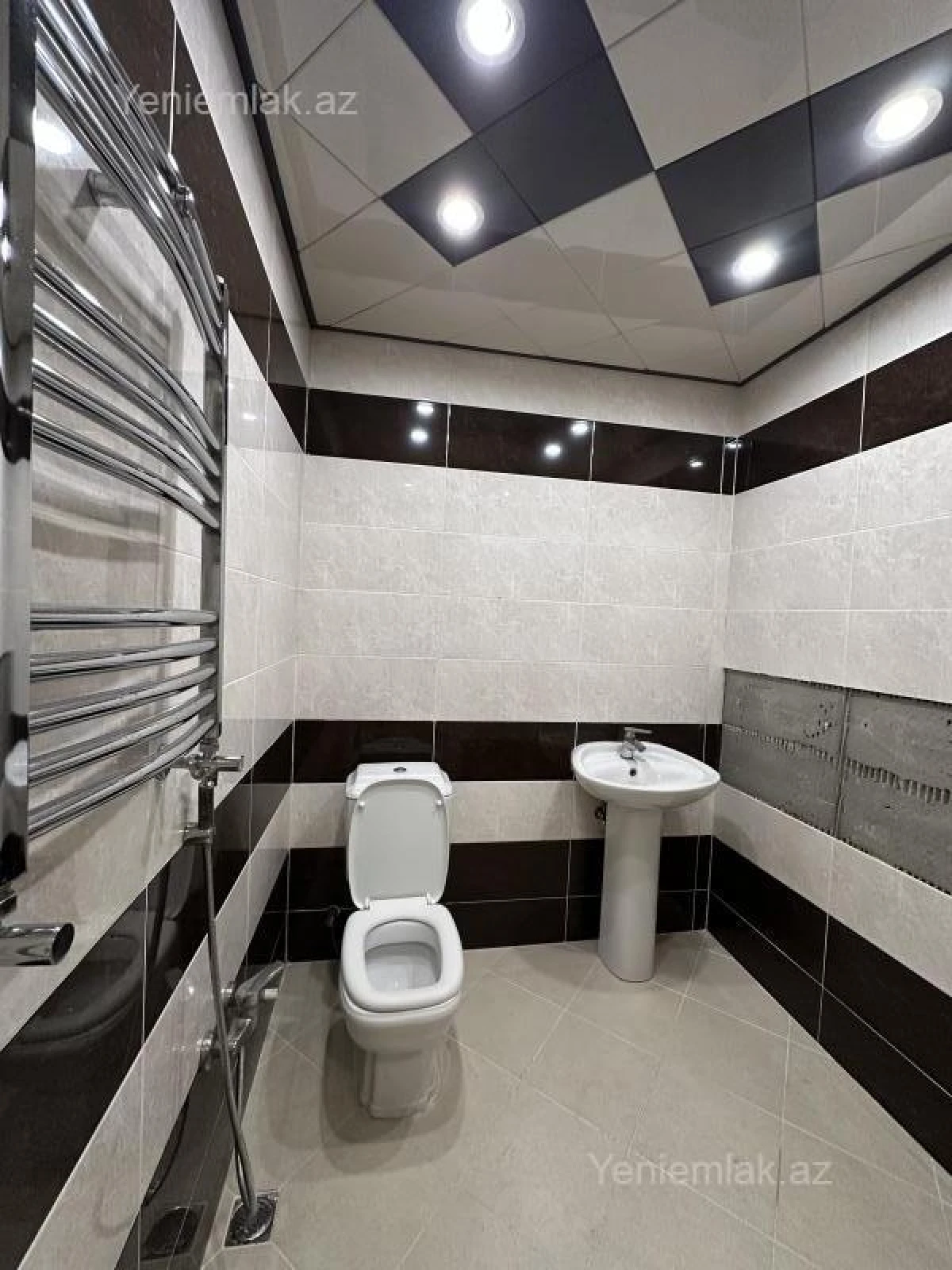 Satılır 3 otaqlı yeni tikili 146 m²