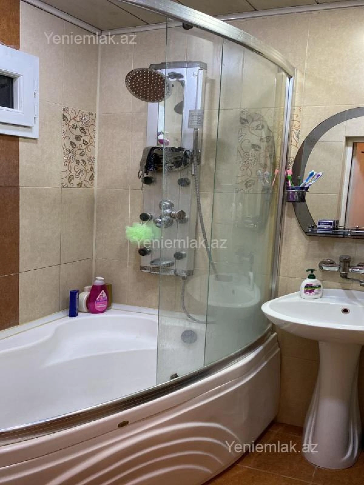 Satılır 2 otaqlı köhnə tikili 55 m²