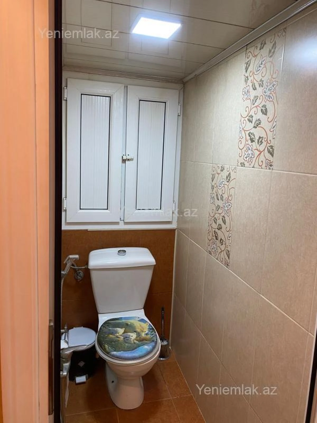 Satılır 2 otaqlı köhnə tikili 55 m²