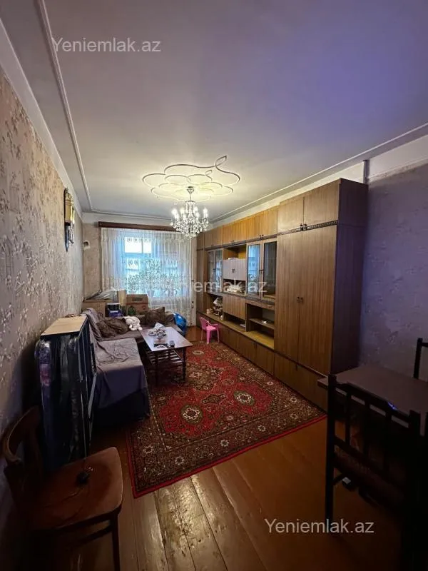 Satılır 3 otaqlı köhnə tikili 59 m²