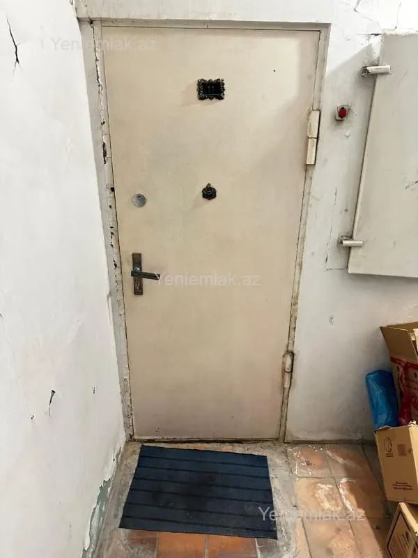 Satılır 3 otaqlı köhnə tikili 59 m²