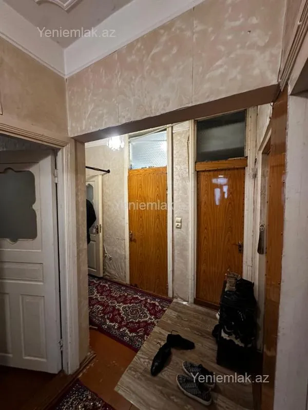 Satılır 3 otaqlı köhnə tikili 59 m²