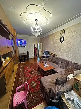 Satılır 3 otaqlı köhnə tikili 59 m²