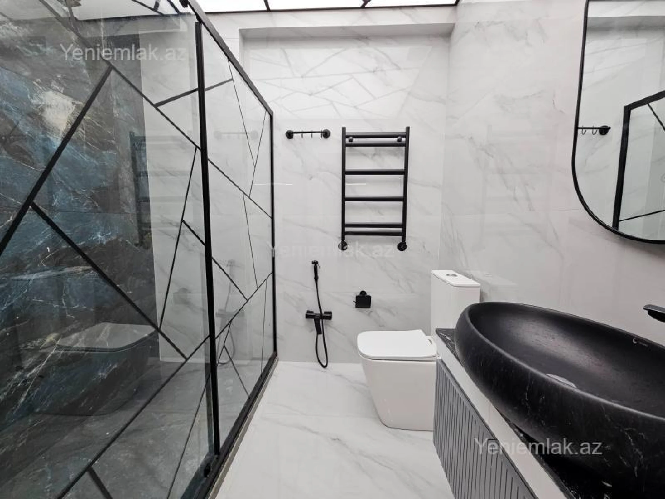 Satılır 3 otaqlı yeni tikili 141 m²