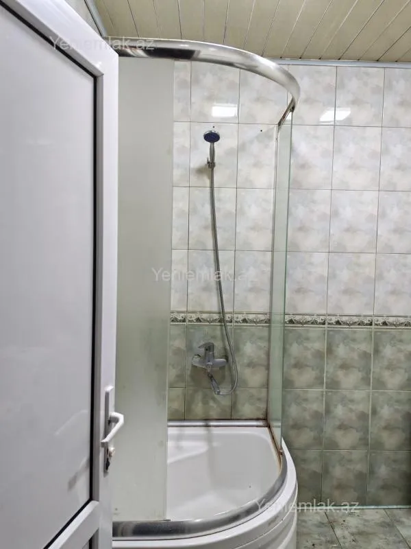 Satılır 2 otaqlı yeni tikili 61 m²