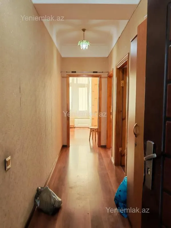 Satılır 2 otaqlı yeni tikili 61 m²