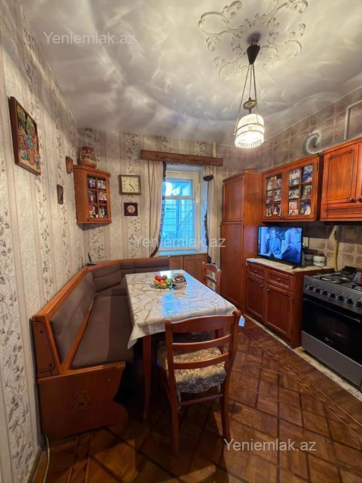 Satılır 5 otaqlı köhnə tikili 122 m²