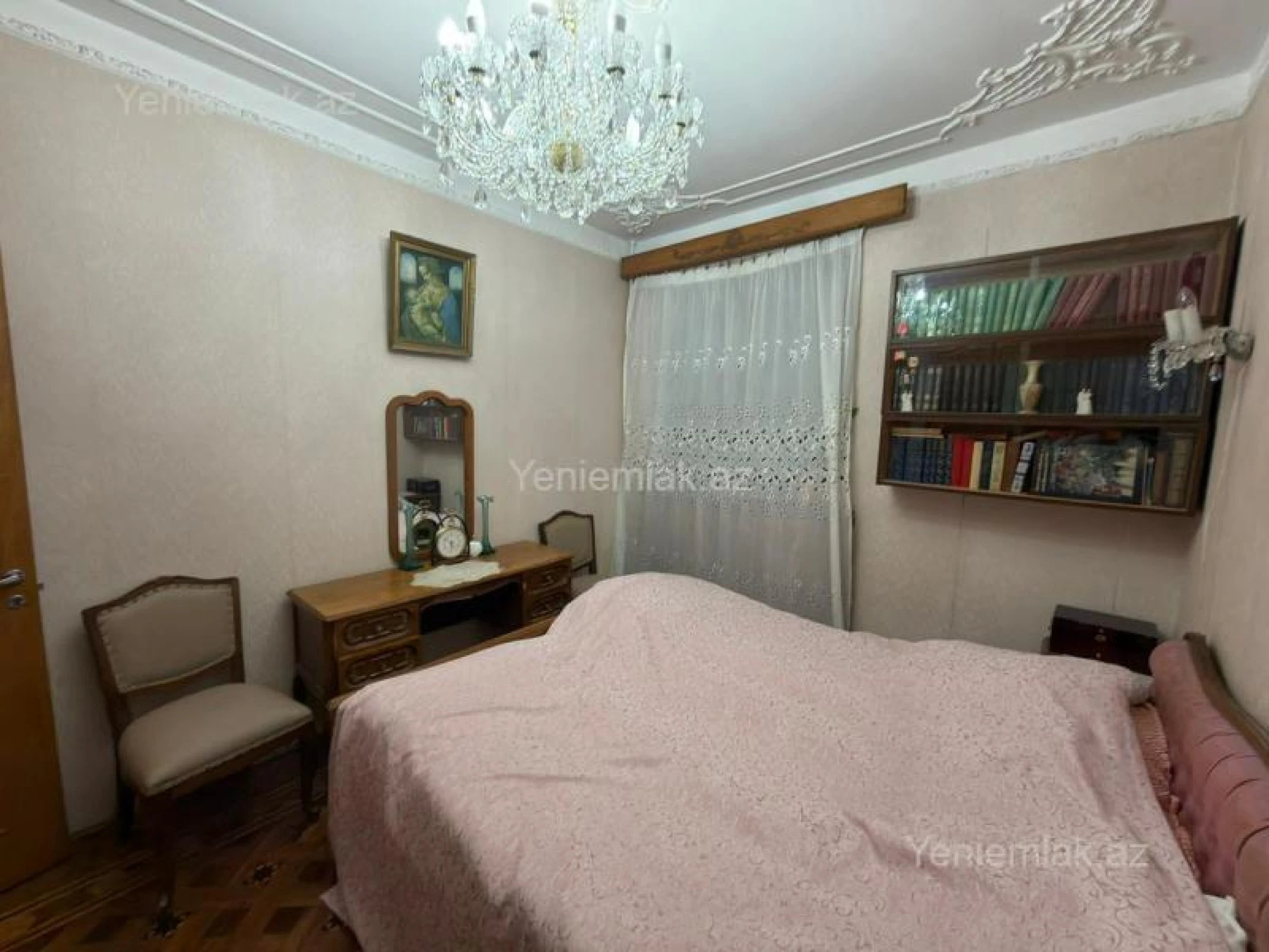 Satılır 5 otaqlı köhnə tikili 122 m²