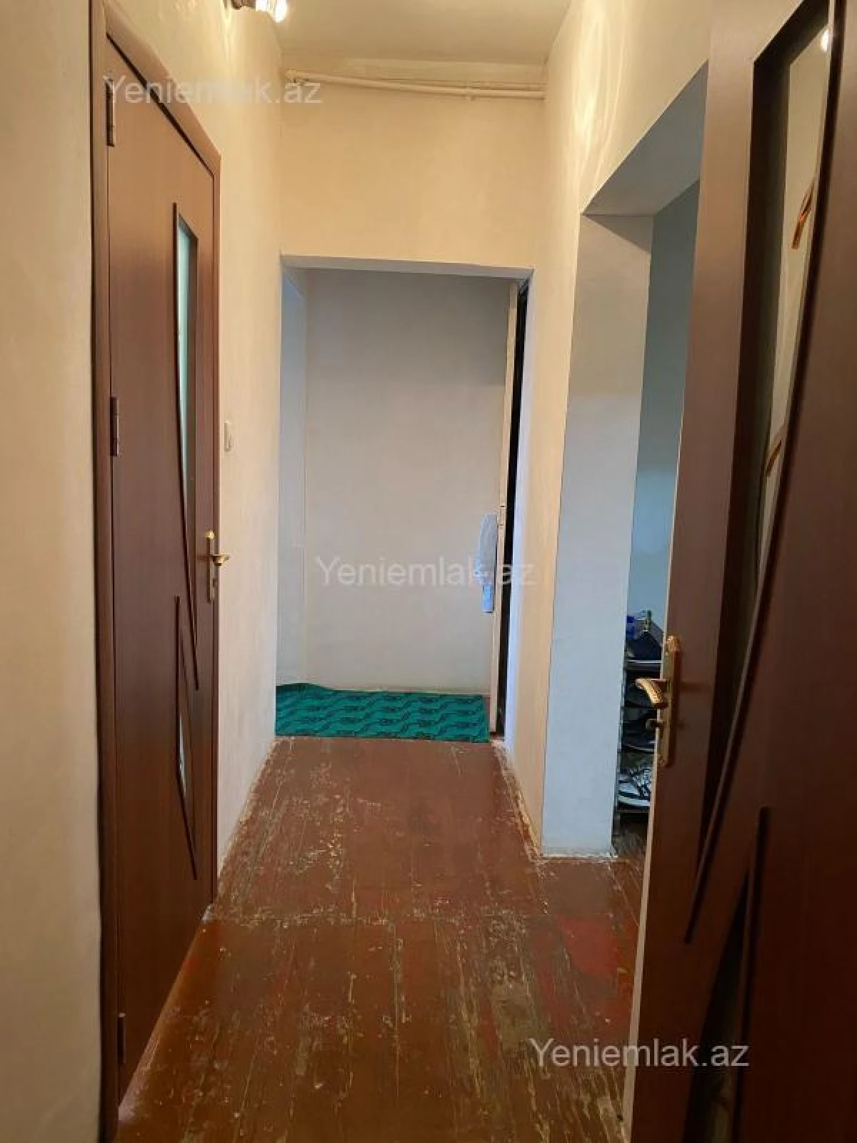 Satılır 3 otaqlı köhnə tikili 70 m²