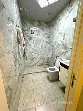 Satılır 4 otaqlı yeni tikili 120 m²