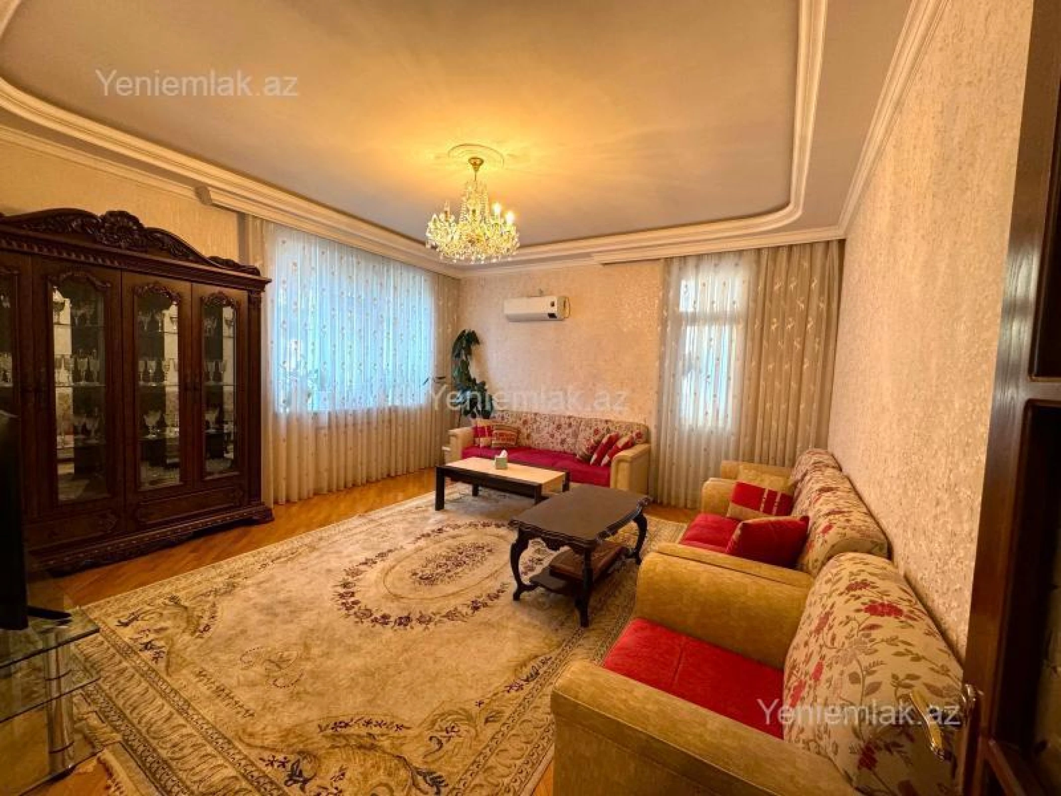 Satılır 4 otaqlı yeni tikili 120 m²