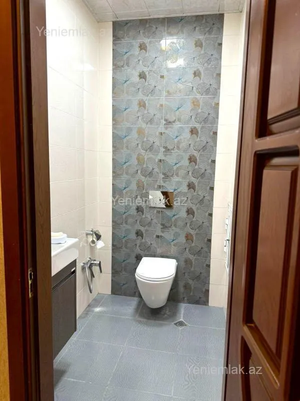 Satılır 4 otaqlı yeni tikili 120 m²