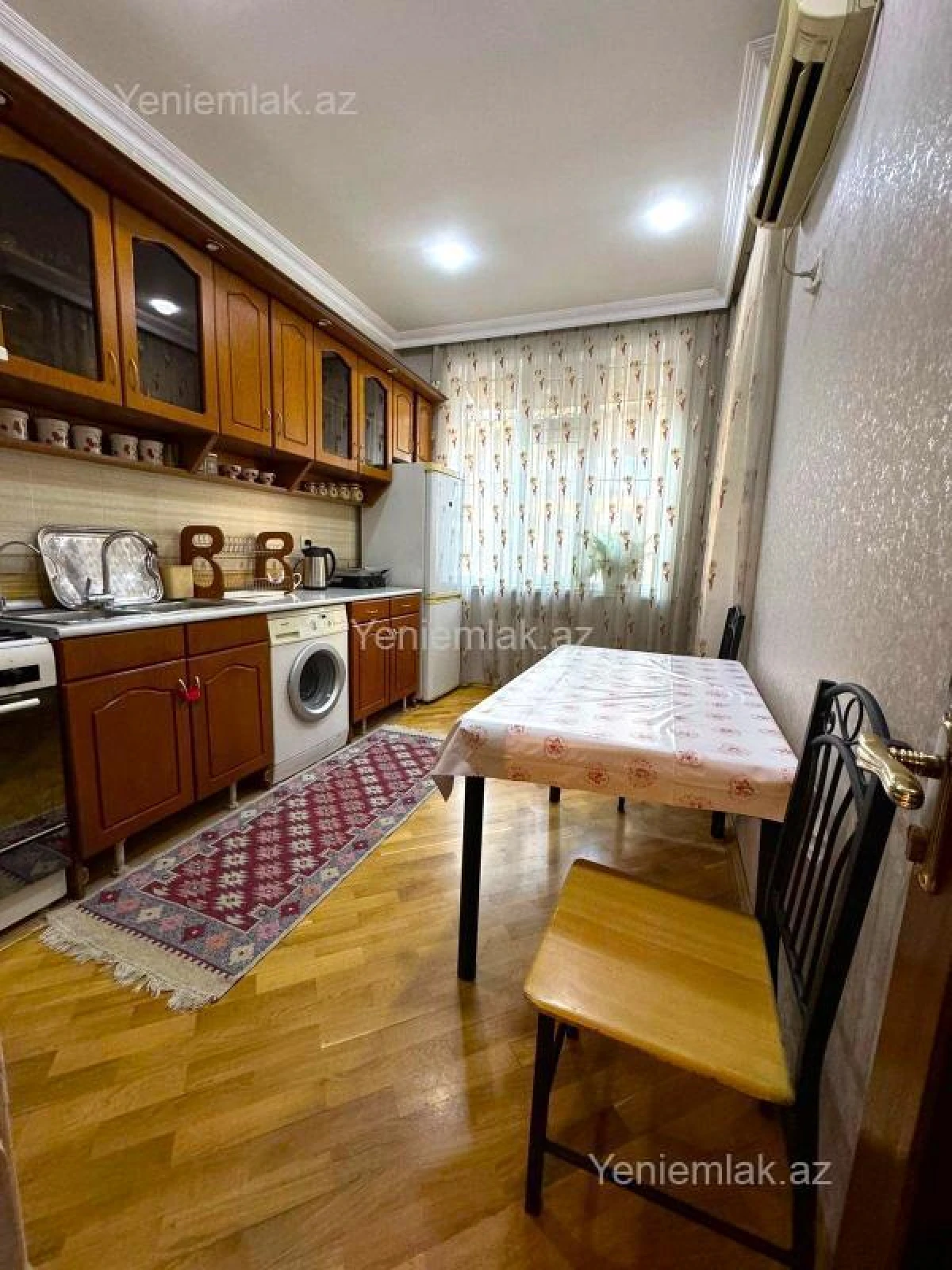 Satılır 4 otaqlı yeni tikili 120 m²
