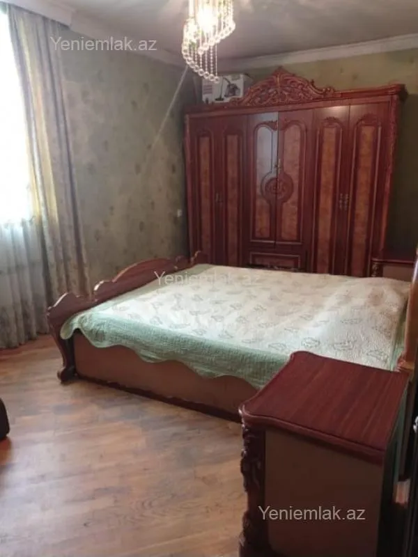 Satılır 2 otaqlı köhnə tikili 50 m²