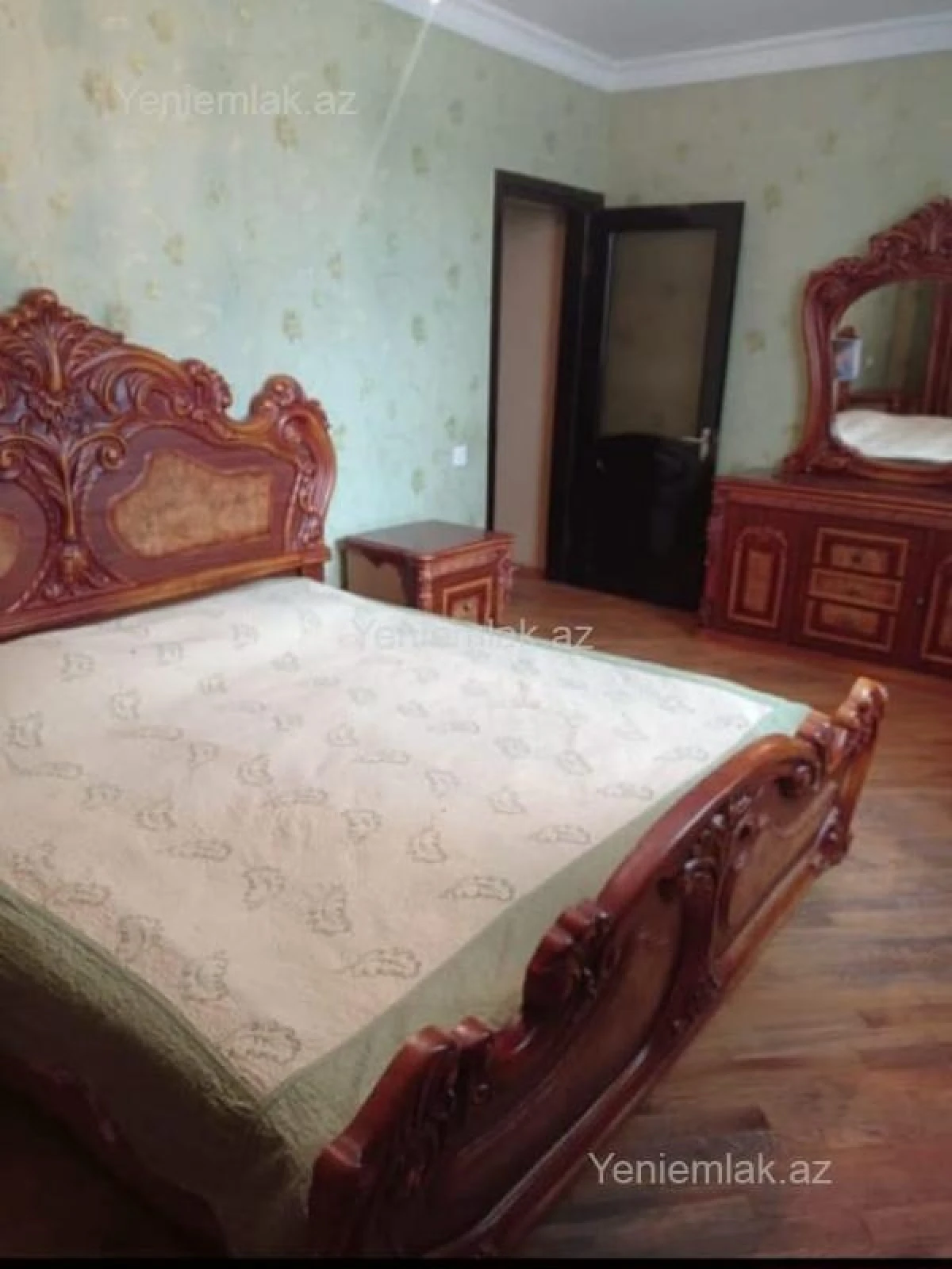 Satılır 2 otaqlı köhnə tikili 50 m²