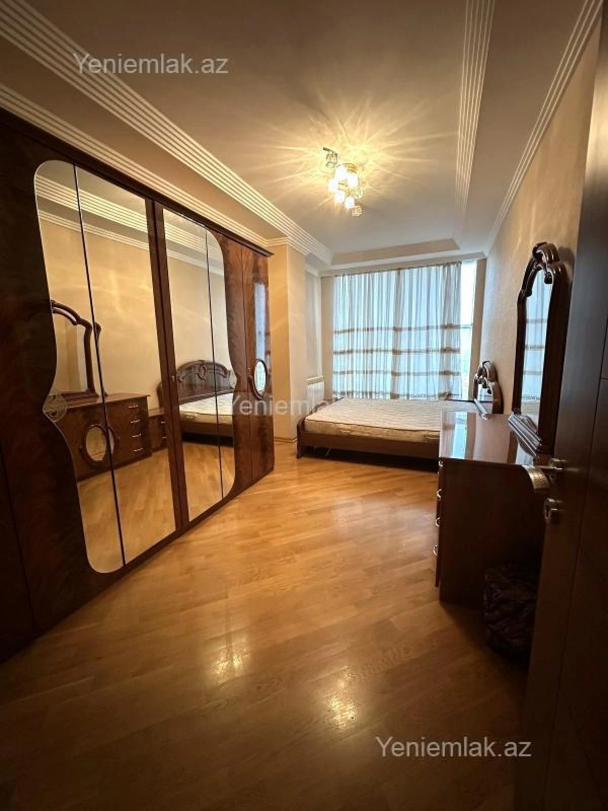 Satılır 2 otaqlı yeni tikili 92 m²