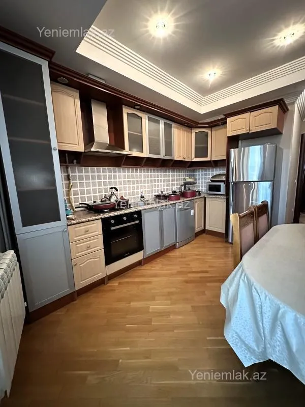 Satılır 2 otaqlı yeni tikili 92 m²