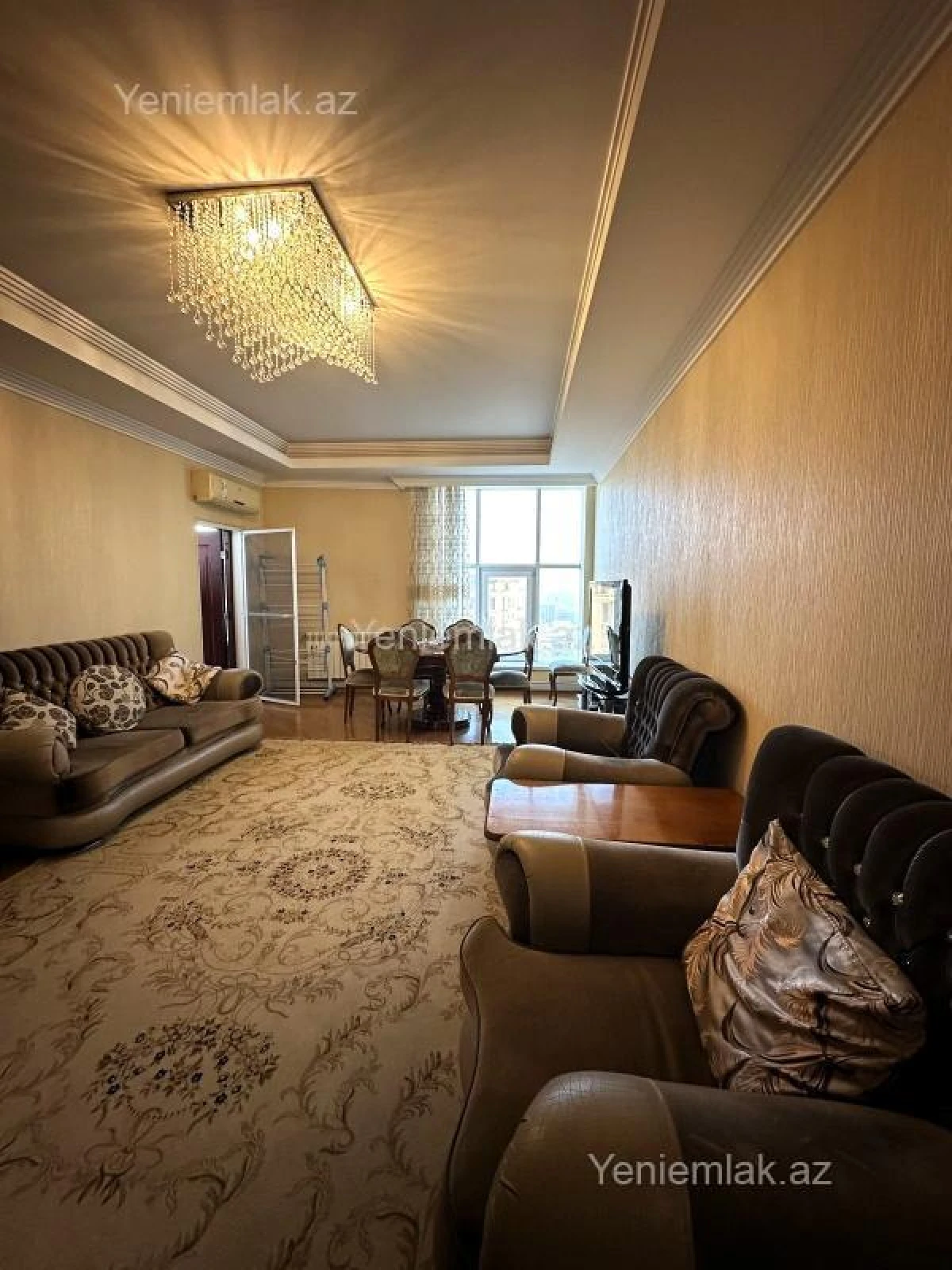 Satılır 2 otaqlı yeni tikili 92 m²