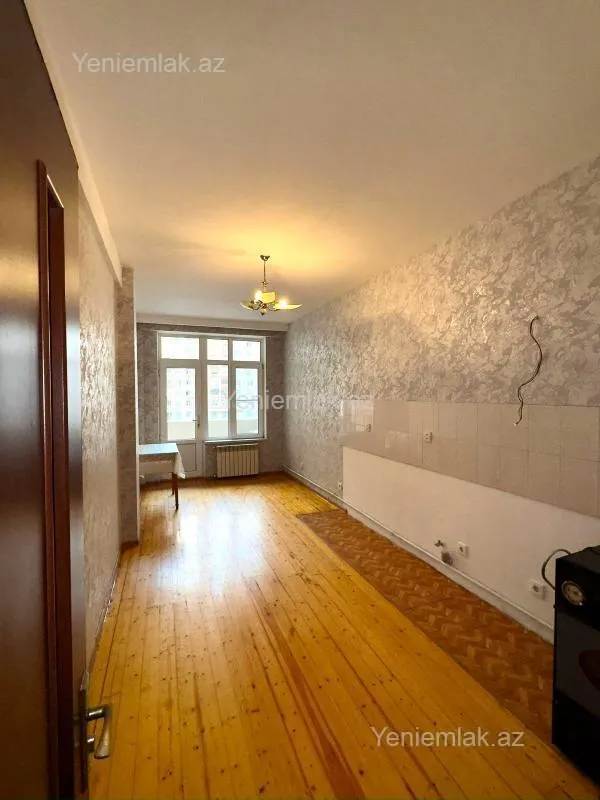 Satılır 2 otaqlı yeni tikili 107 m²