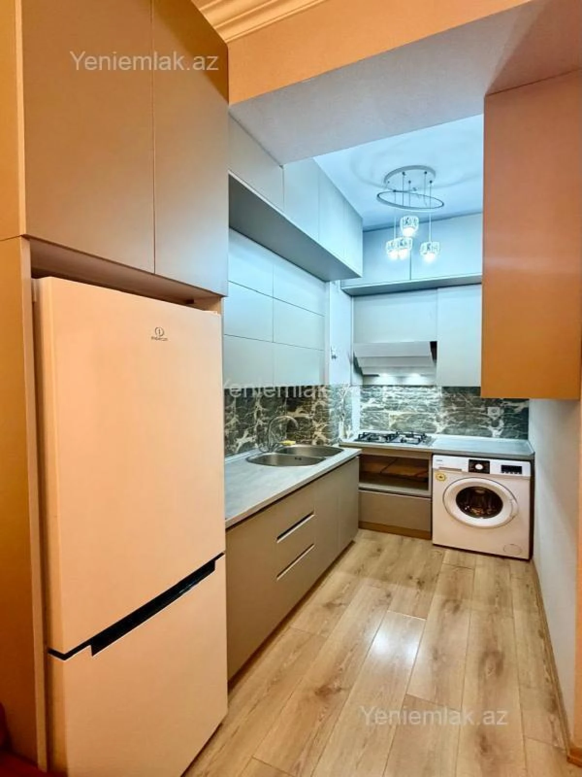 Satılır 2 otaqlı yeni tikili 50 m²